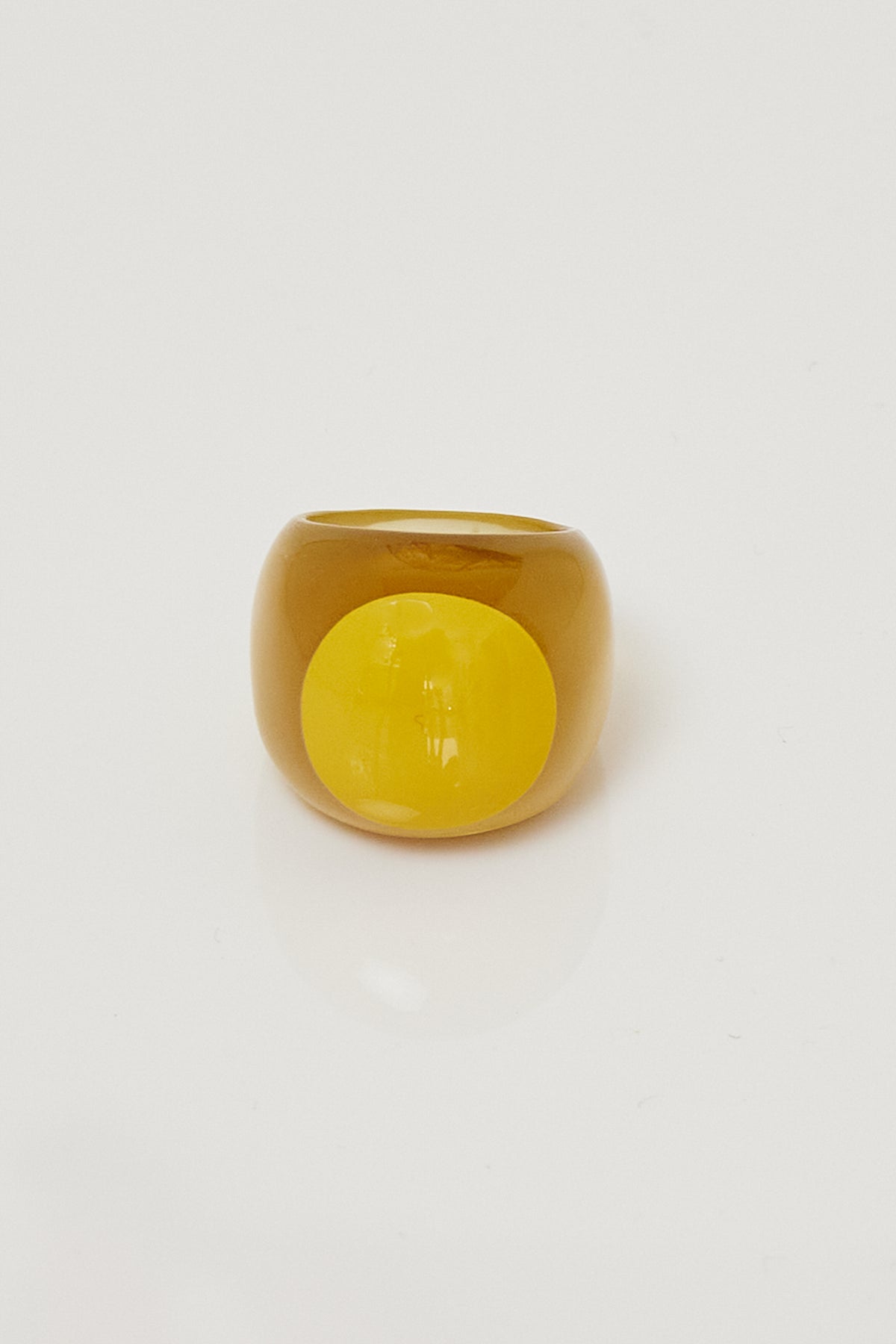 Lacquered Resin Rings - Yellow Spot